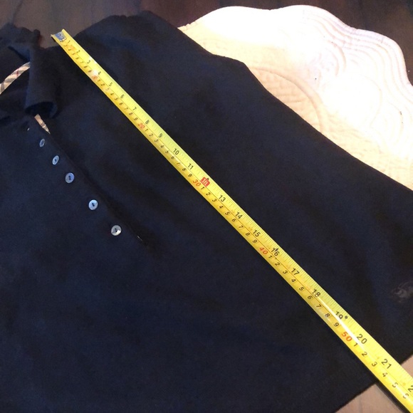 ✨Burberry Long sleeve collar partial buttoned classic plaid trim sweater - Picture 13 of 14